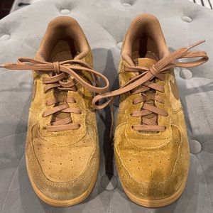 Tan suede Nike Air Force 1 size 3 Youth